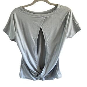 Zuda Vapor blue Open Twist Back Athletic Tee X-small NWOT